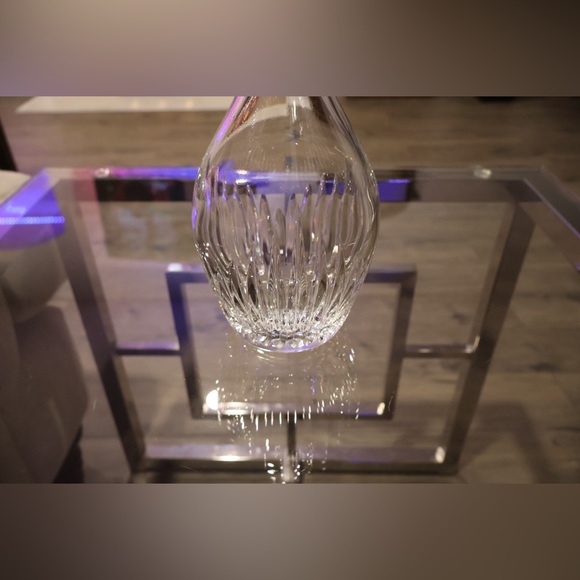 BACCARAT FRANCE 'MASSENA' Crystal Decanter Handcrafted, 11.25" Tall & 30 Ounces - Picture 5 of 14